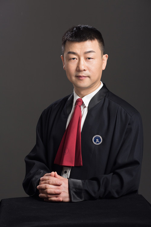 沈峰主任律师